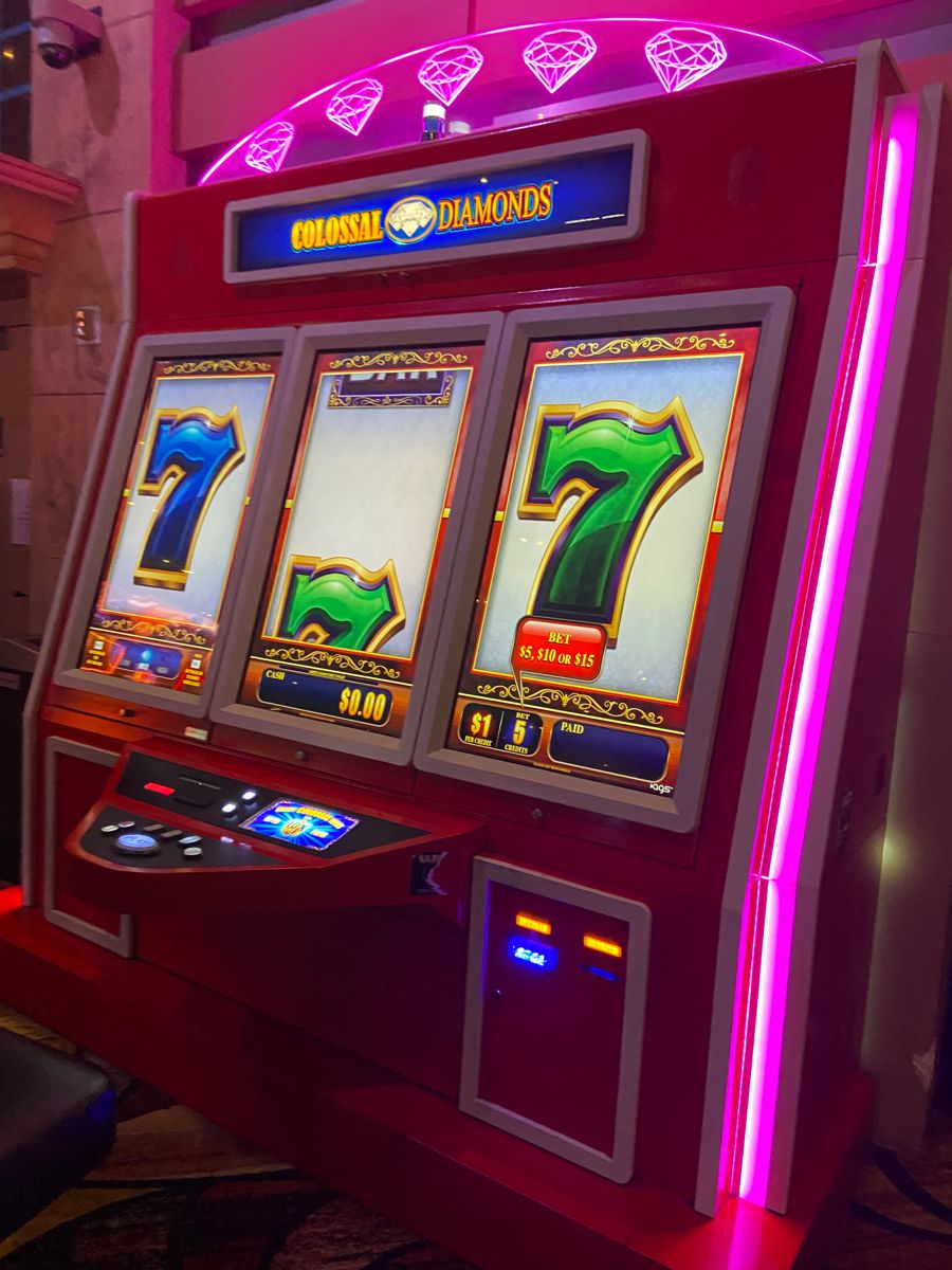 HighStakes کیسینو میں سلاٹ کھیلنا شروع کریں۔